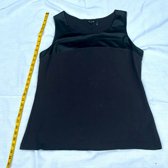 Top - Picture 7 of 9